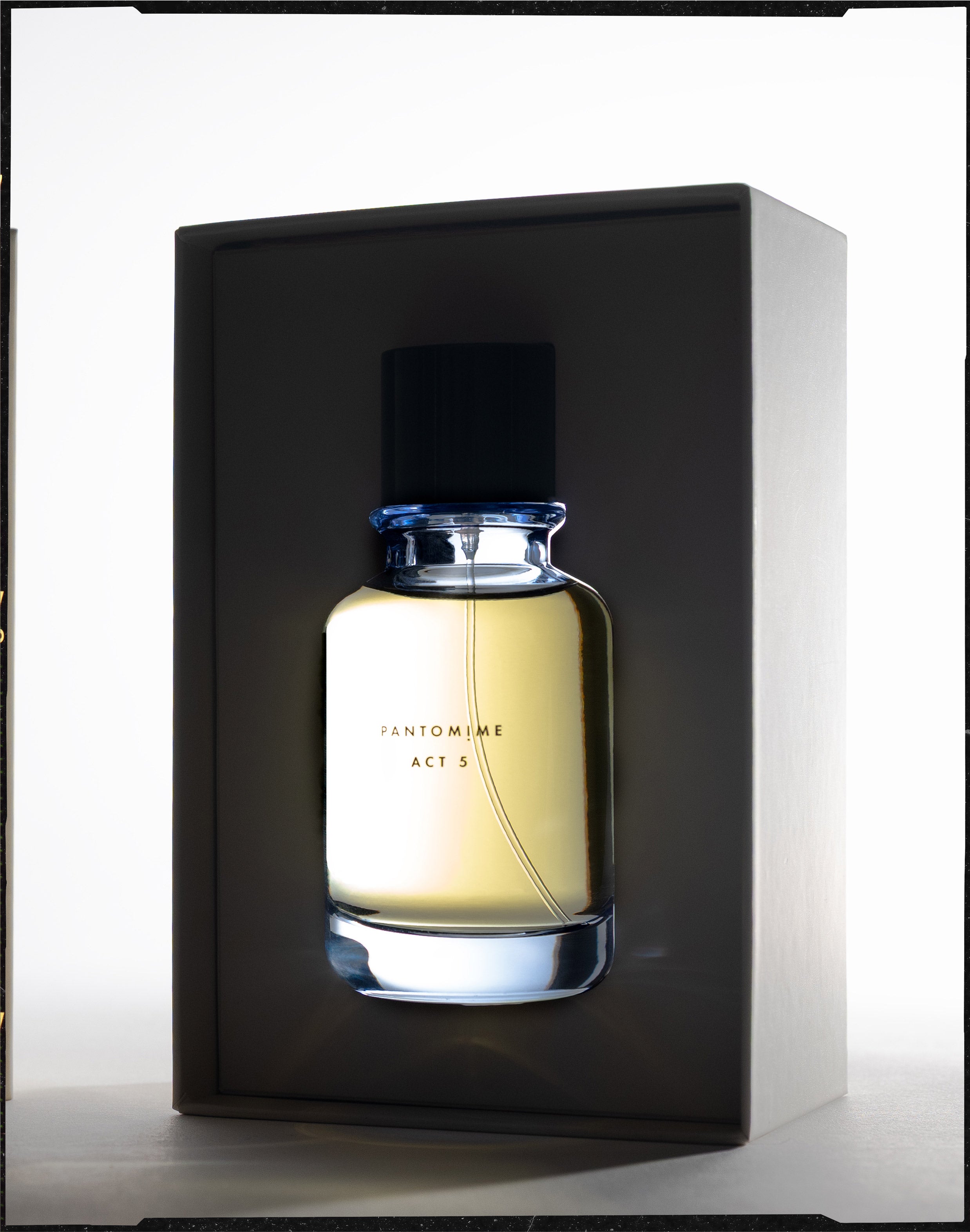ACT 5 EAU DE PARFUM